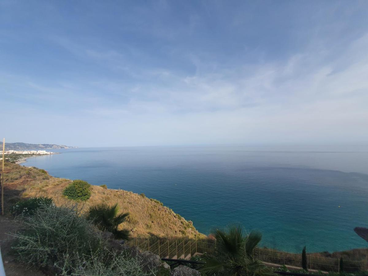 Bayview Hills - Balcon Del Mediterraneo 토록스 외부 사진