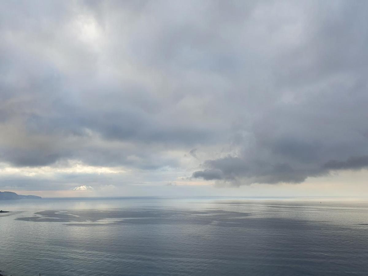 Bayview Hills - Balcon Del Mediterraneo 토록스 외부 사진